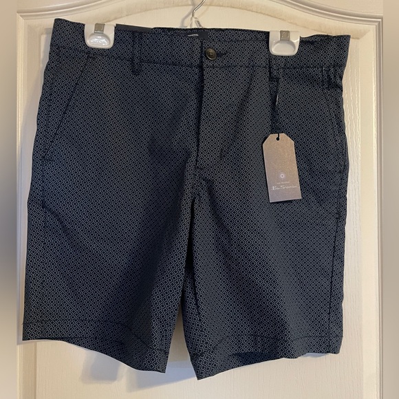 NWT Ben Sherman Navy Patterned Regular Fit Flat Front Shorts 32 Golf‎ Pickleball - Picture 1 of 6